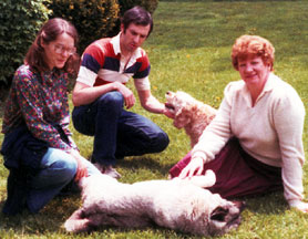 1_CT/1981_us_fay_dogs.jpg